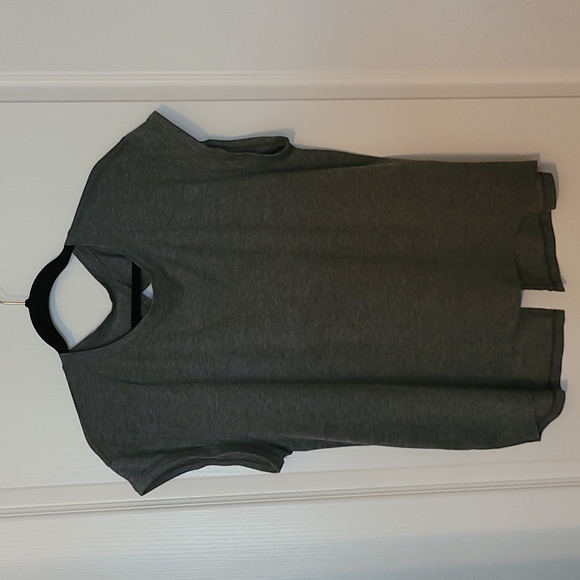 Lululemon loose open back top - Picture 1 of 4